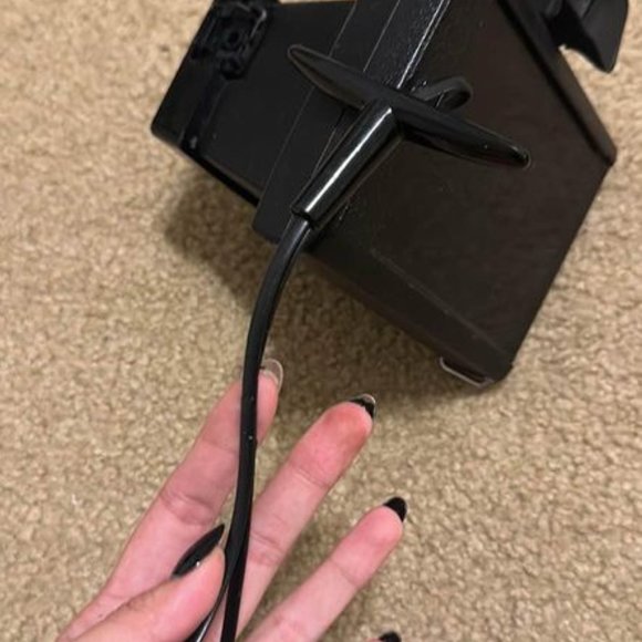 Polaroid Square Shooter 2 With Original Strap - Picture 8 of 8